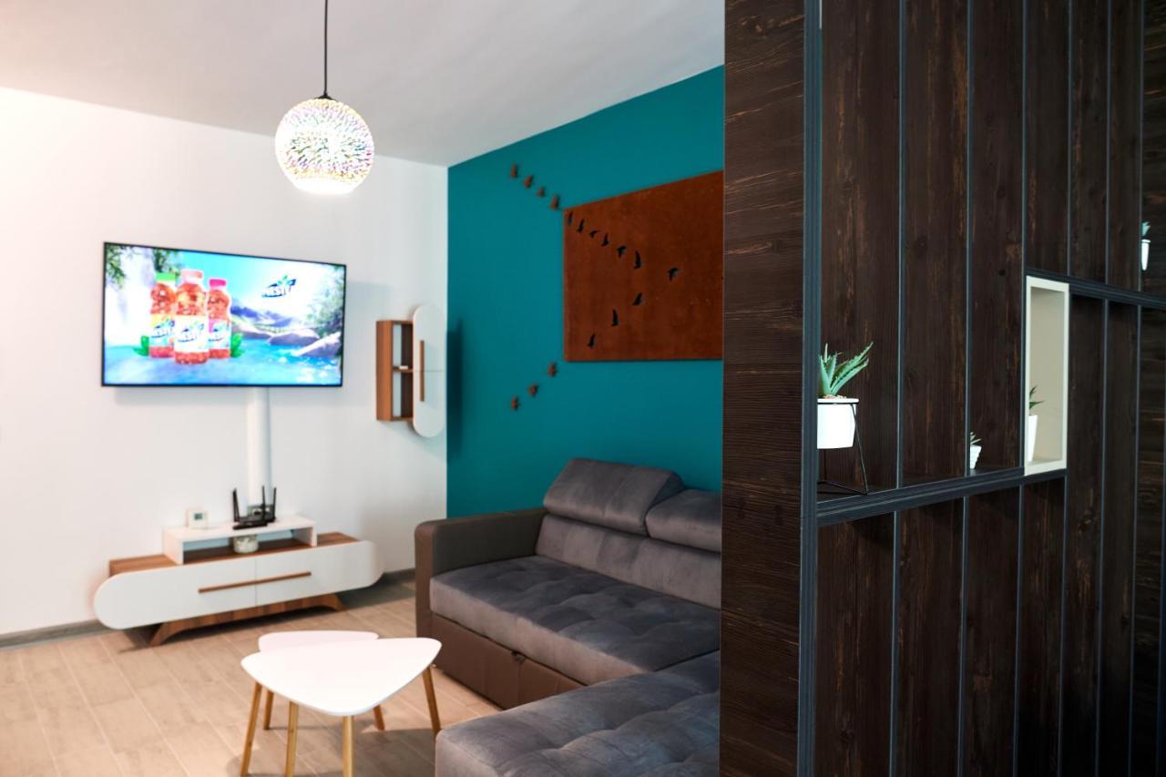 Rusty Sands Apt Spa N Pools Beach Resort Navodari Exterior photo